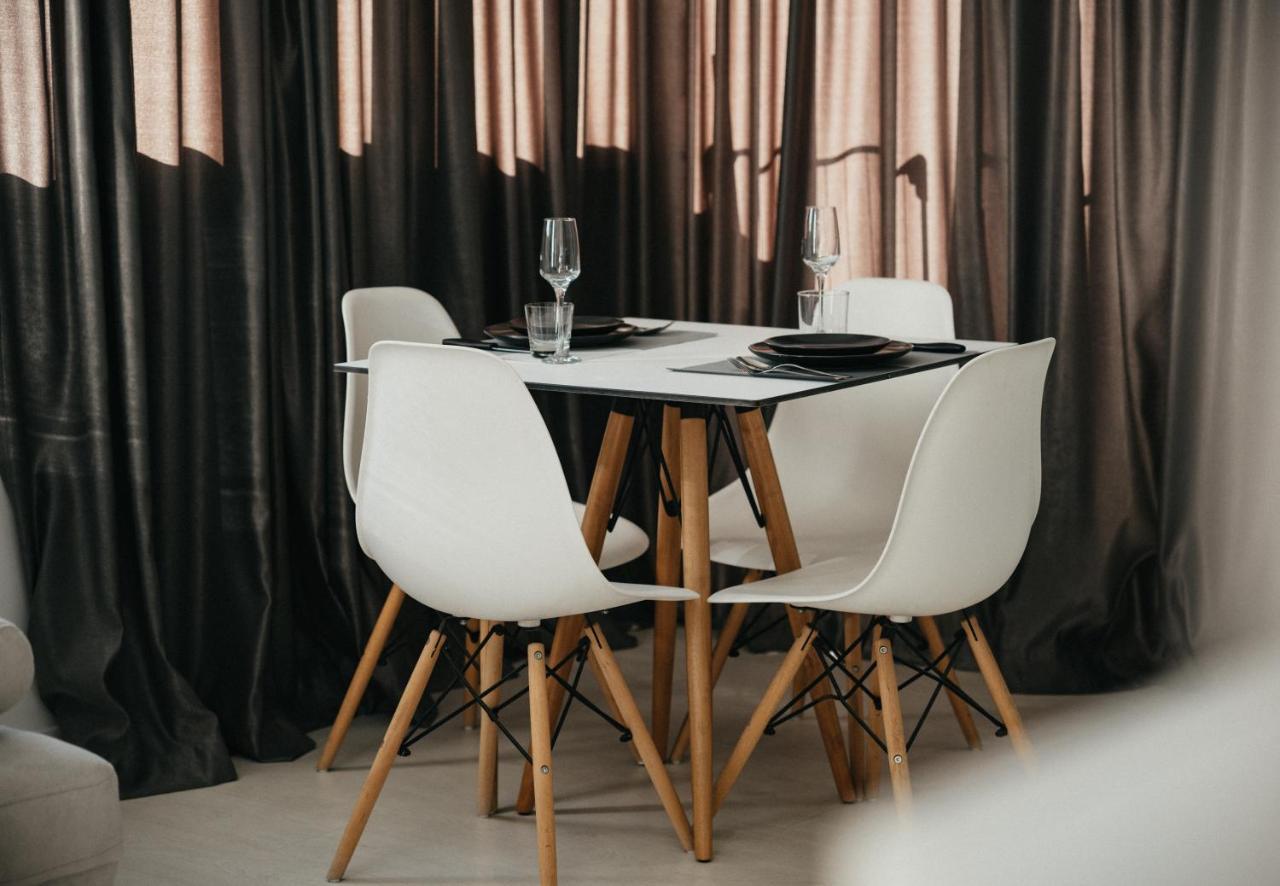 Train Station Modern App - The Nest Apartamento *