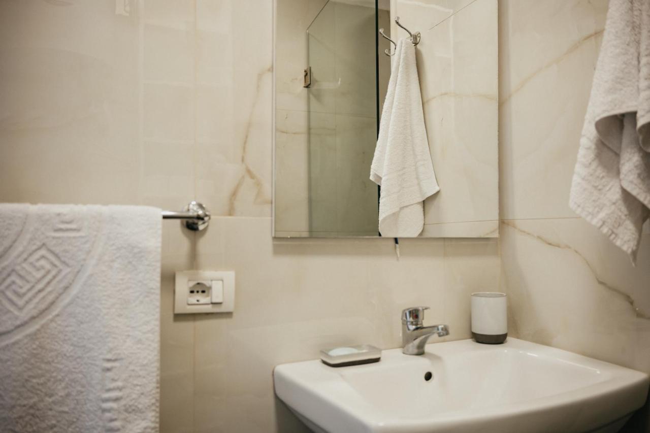 Train Station Modern App - The Nest Apartamento *
